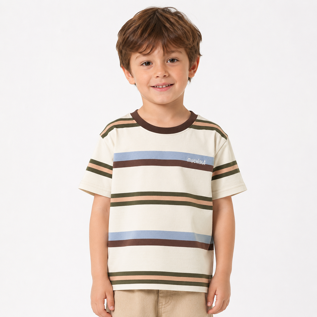 Boy wearing the cream striped cotton-blend T-shirt with a contrast brown crew neck and short sleeves.