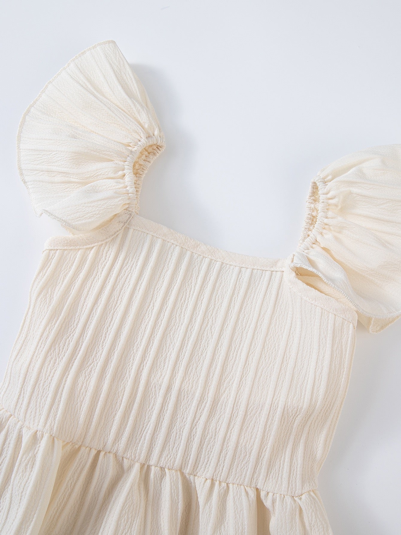 Lilia Bow Set girls party outfit suited to vacation days