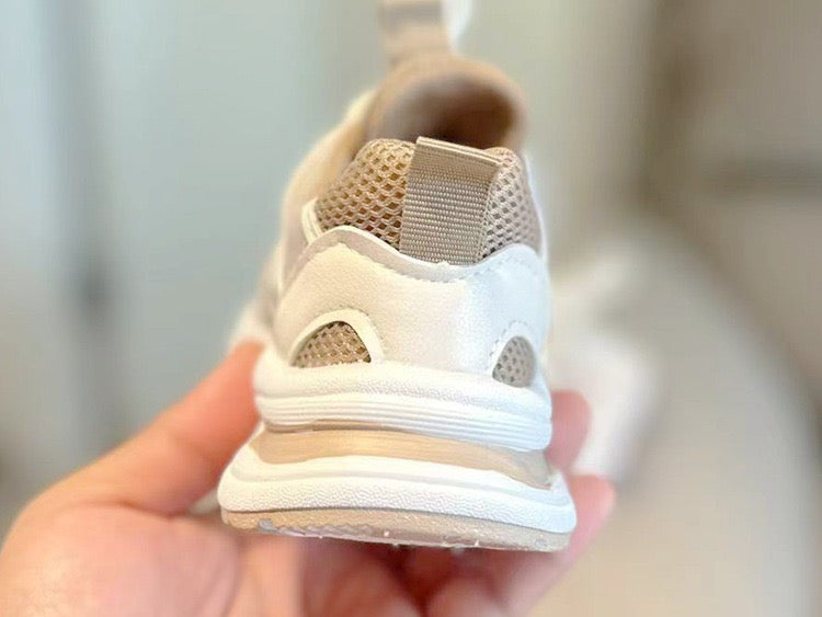 Wren Runner Sneakers toddler shoes ideal for school days