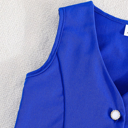 Girls party outfit with Ivy Pleated Set for weekend trips