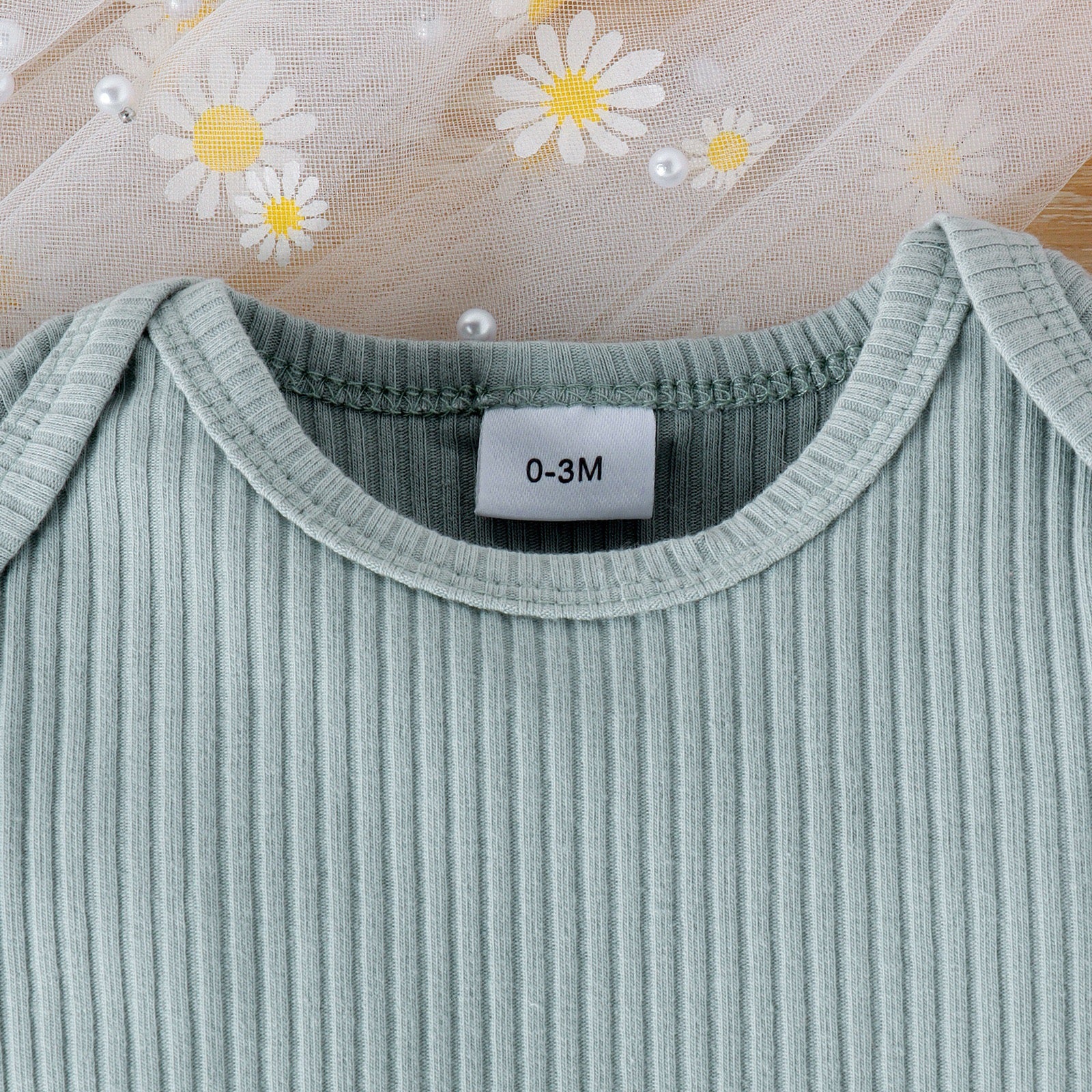 Girls party outfit with Maisie Daisy Shortall Set for weekend trips
