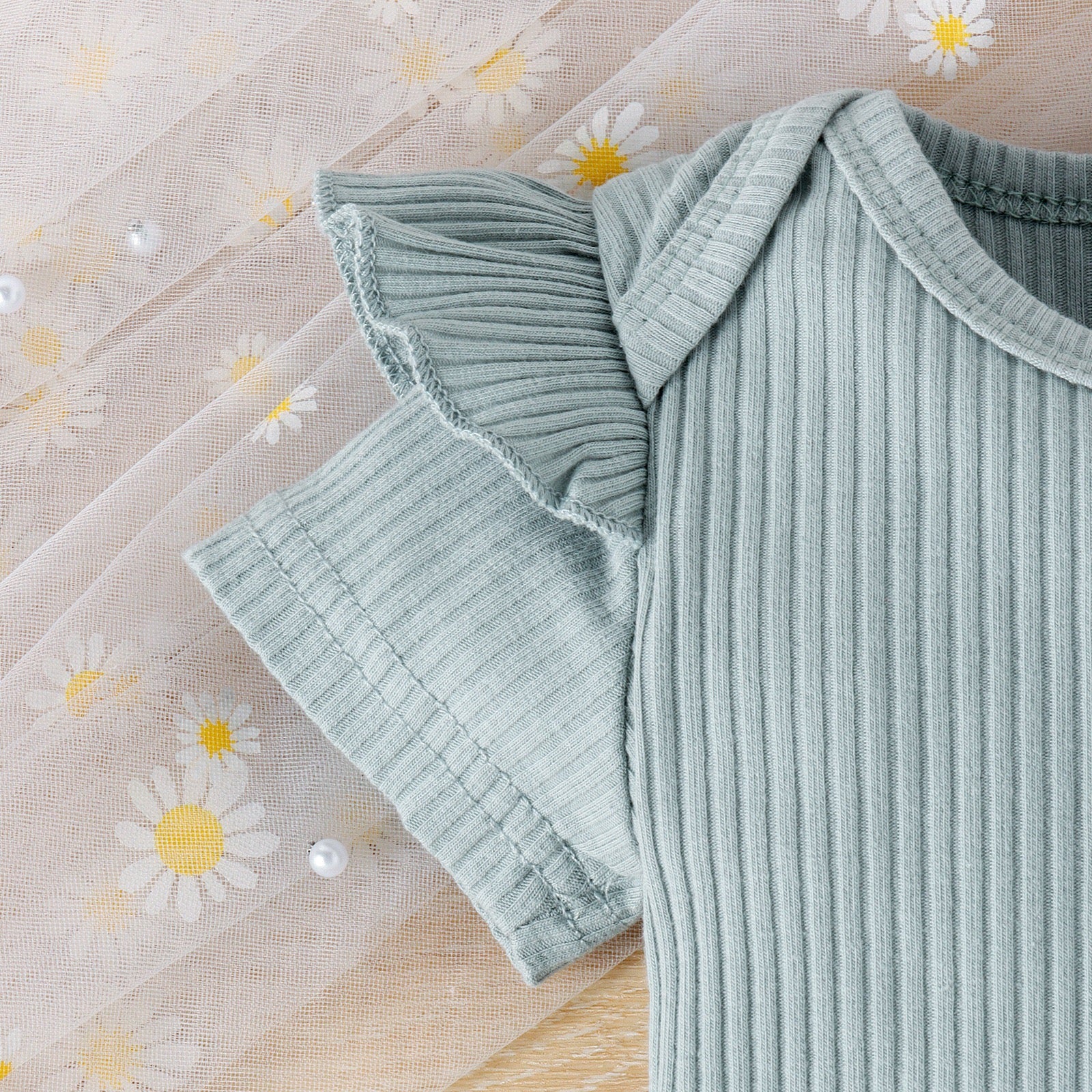 Maisie Daisy Shortall Set baby daisy outfit suited to everyday outfits