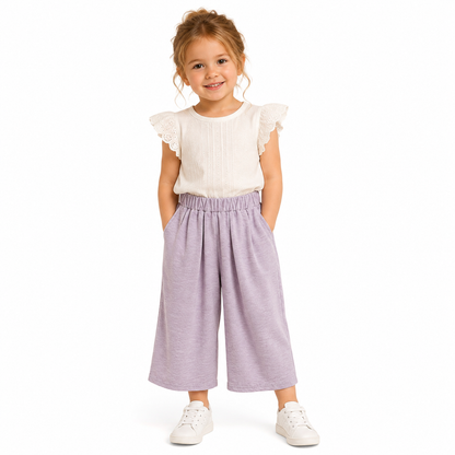 Girl model wearing the lavender wide-leg culotte pants.